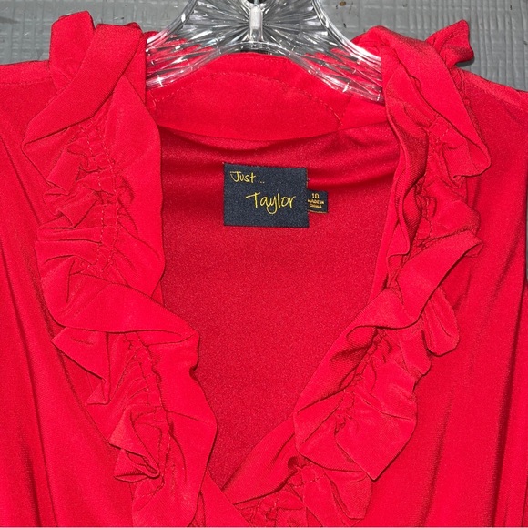 Just…Taylor bright red dress, ruffled neckline, zipper on side under left arm - Picture 3 of 12